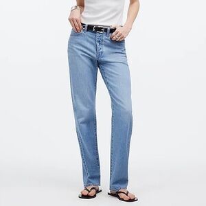 NWOT Madewell Low-Slung Straight leg button fly Jeans- light wash